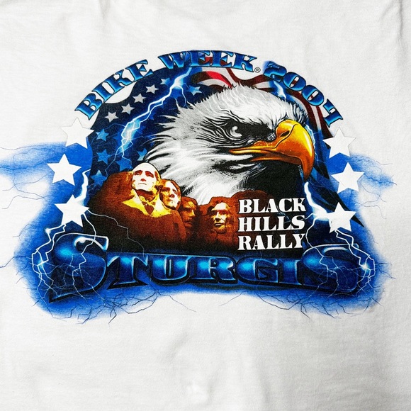 Vintage Sturgis Bike Week 2004 Black Hills Rally Graphic {Hanes} T-Shirt Mens XL - Picture 3 of 11